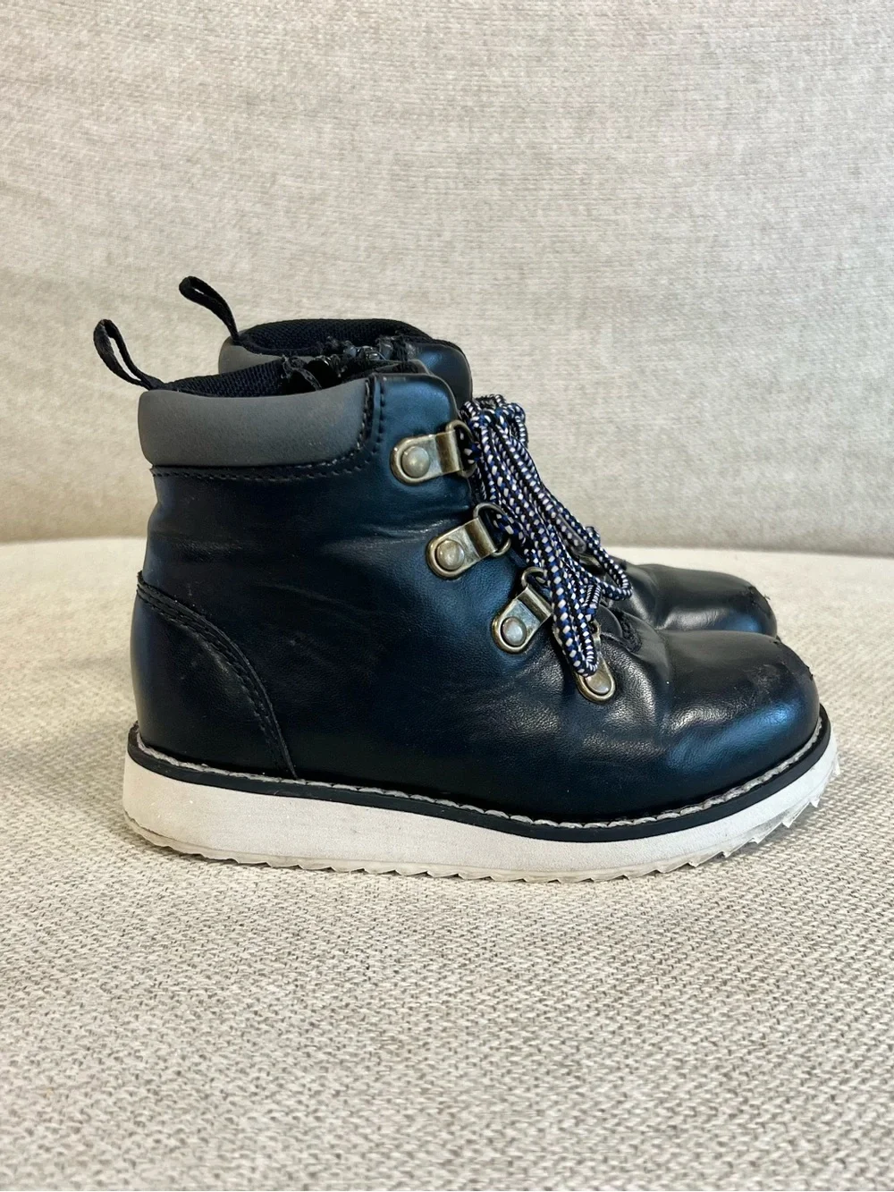Baby Gap Size 9 Toddler Black Hiker Boots Lace Up Side Zip Play Condition